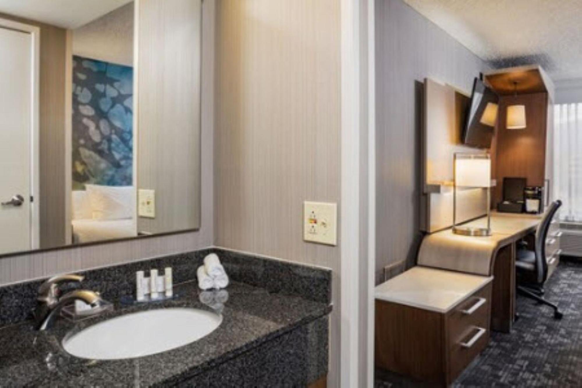 Courtyard By Marriott Ucr/moreno Valley Area Riverside