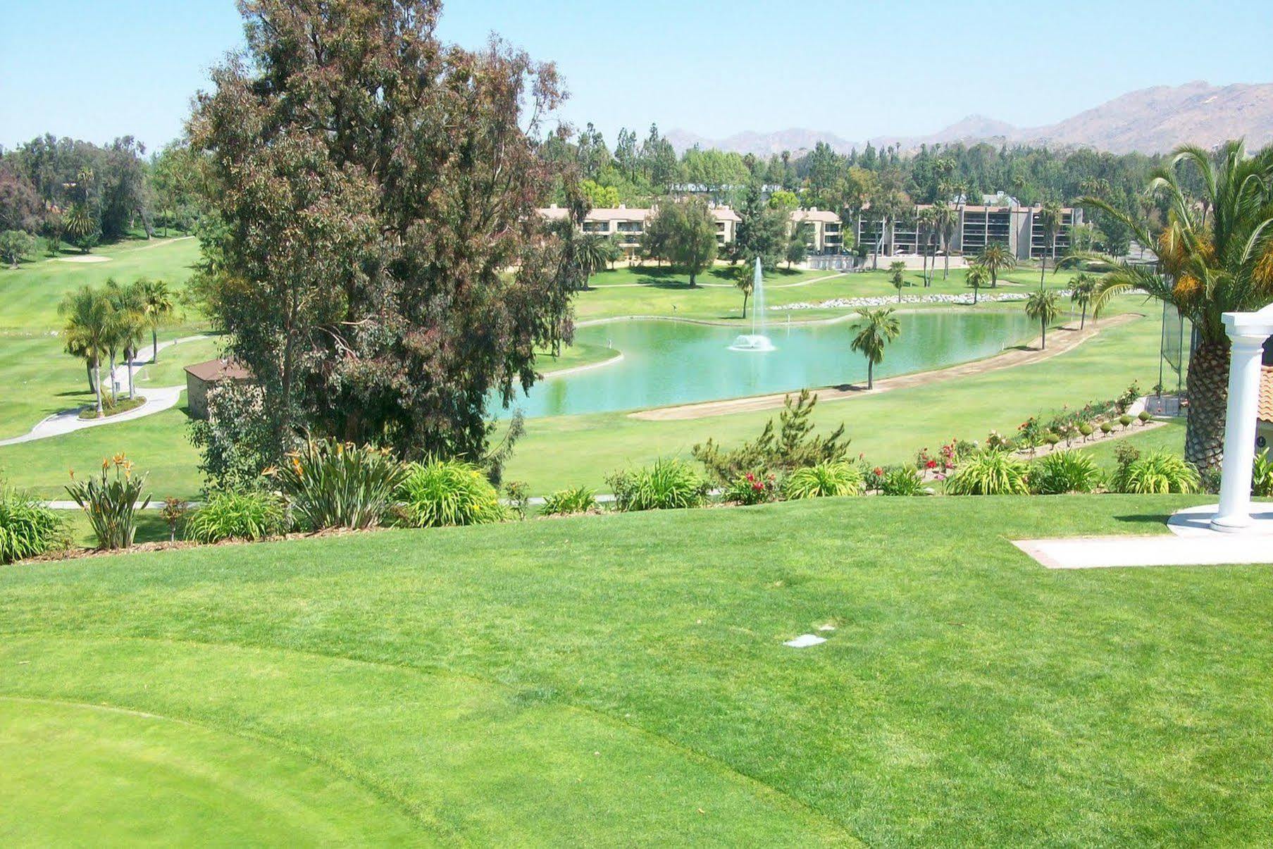 Hotel Courtyard By Marriott Ucr/moreno Valley Area 3*